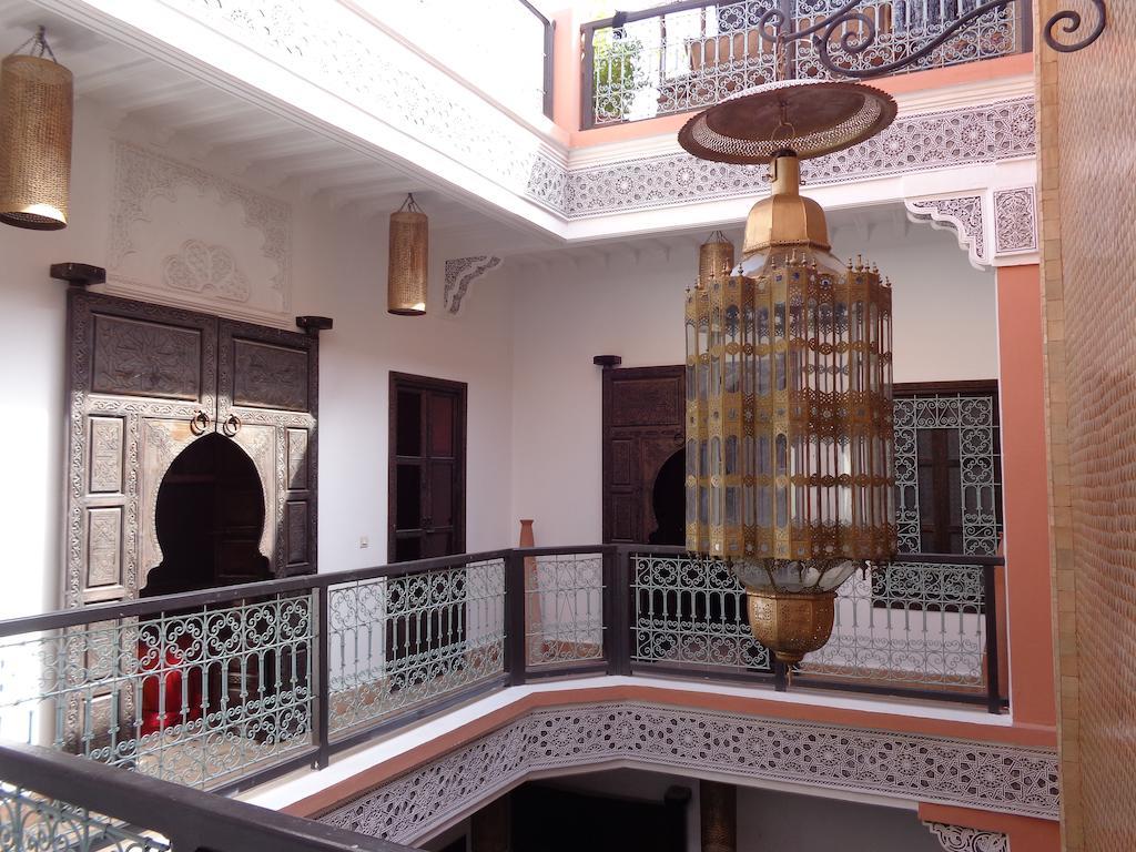 Riad Hugo Марракеш Экстерьер фото